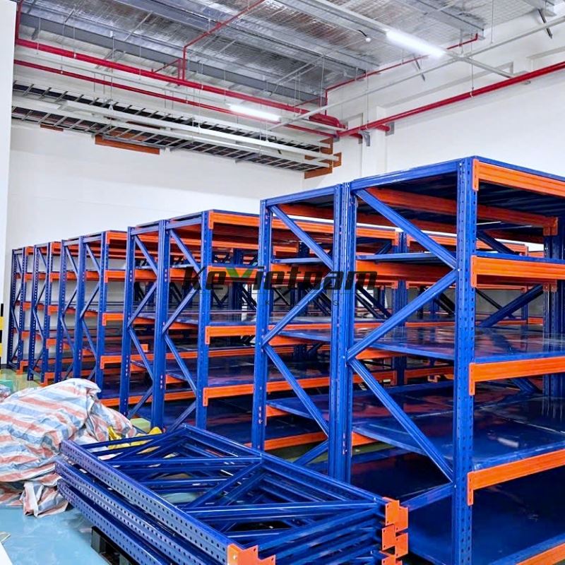 Kệ Sắt Trung Tải Thanh Lý